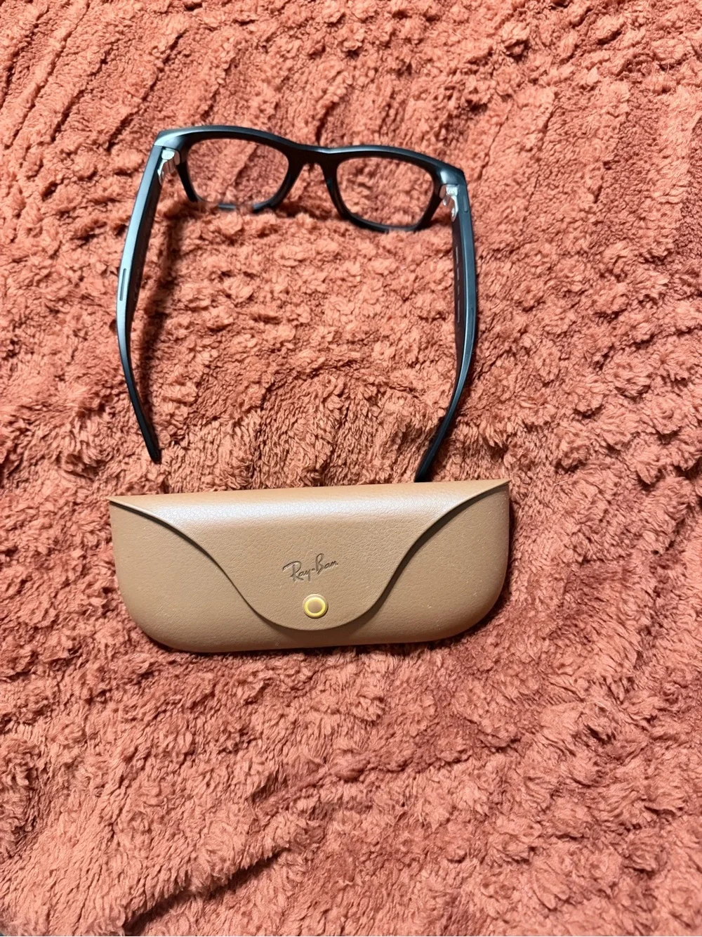 Ray-Ban matte Black gen 2 Wayfarer transition lenses Eyeglasses with Tan Case